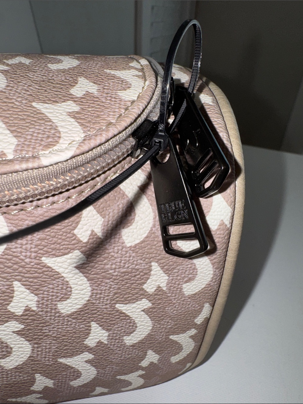 True Religion Unisex Tan & Cream Monogram Cosmetic Toiletry Bag - Picture 2 of 6